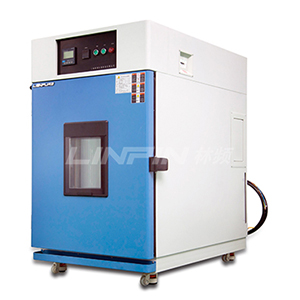 <b>對(duì)臺(tái)式恒溫恒濕試驗(yàn)機(jī)進(jìn)行操作應(yīng)注意哪些問(wèn)題</b>